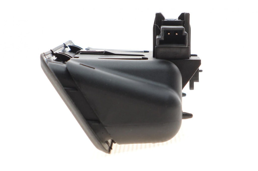 Кнопка кришки багажника BMW 1 E82 07-13/ 3 E90/E91 05-13 / 5 E60/E61 03-10 / X1 E84 09-15/ X5 E70 06-13/ X6 E71 08-14