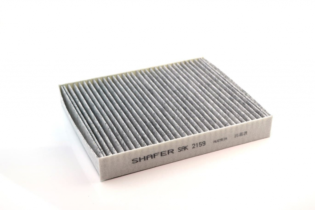 Фільтр салонний Toyora Camry, C-HR, Corolla, Highlander, Hilux VII/VIII, Prius, Lexus ES, RX, Mazda CX-9 (00-) 216x186x30, вугільний, (замiнено на SAK345)