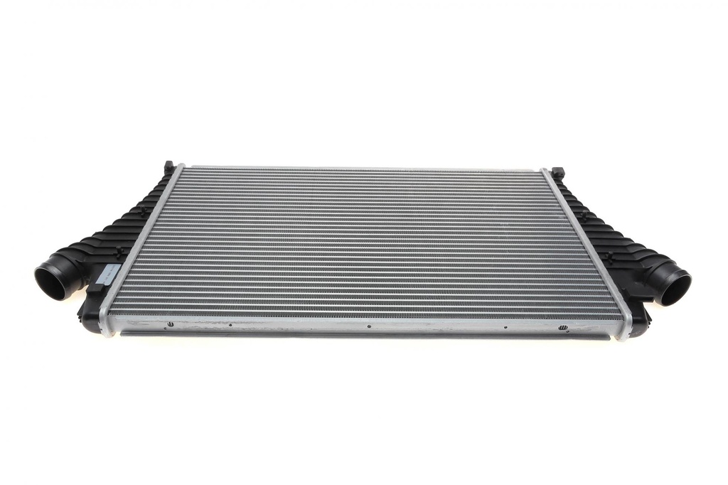 Радіатор інтеркулера Opel Vectra/Signum 2.0T/2.2DTI 02-08/Cadillac BLS 2.0T 06-
