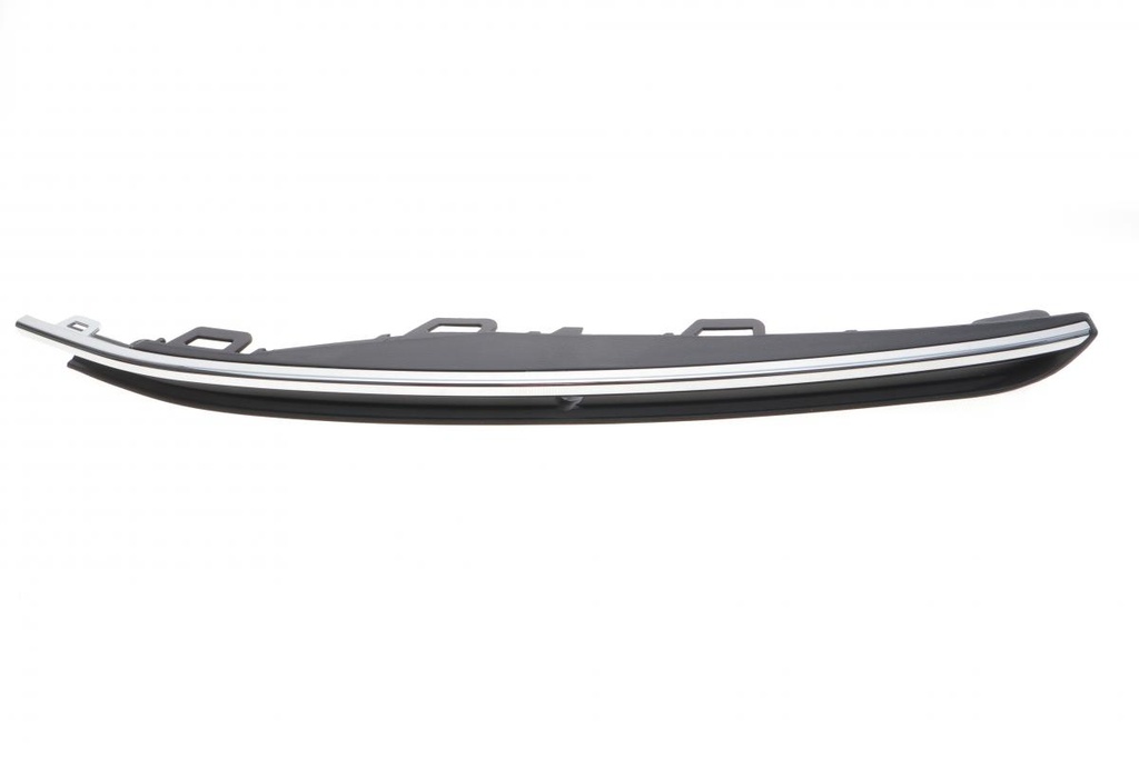Решітка бампера переднього VW Golf 17-20 (R) 