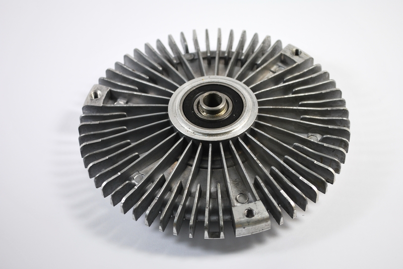 Вискомуфта вентилятора радиатора DB 208-210D OM601/602