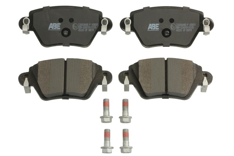 Комплект тормозных колодок задн , ALFA ROMEO 159  FORD COUGAR, MONDEO III  JAGUAR S-TYPE II, X-TYPE I  RENAULT KANGOO, KANGOO EXPRESS 1.0-4.0 09.99-
