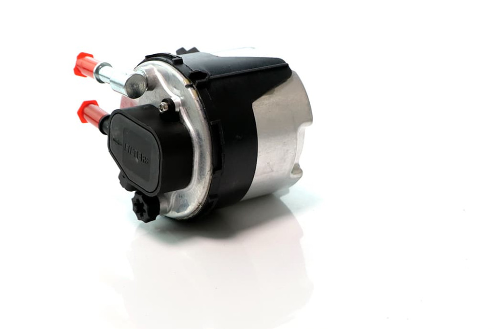 Фильтр топливный Volvo C30, S40 II, S80 II, V70 III, Ford C-Max, Fiesta V-VI, Focus II, Mazda 2, 3 1.6D (03-)