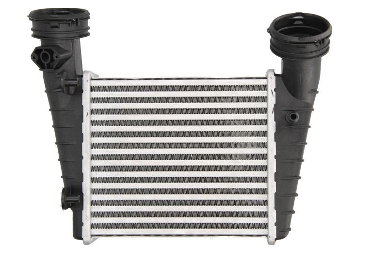 Інтеркулер SKODA SUPERB I  VW PASSAT B5.5 1.8 11.00-03.08