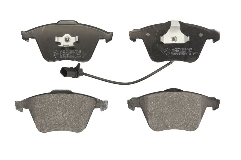 Комплект тормозных колодок передн , AUDI A3  SEAT LEON  SKODA SUPERB II  VW BEETLE, CADDY III, CADDY/MINIVAN, CC B7, EOS, GOLF IV, GOLF PLUS V, GOLF V, GOLF VI, JETTA III 1.2-3.6 02.98-05.22