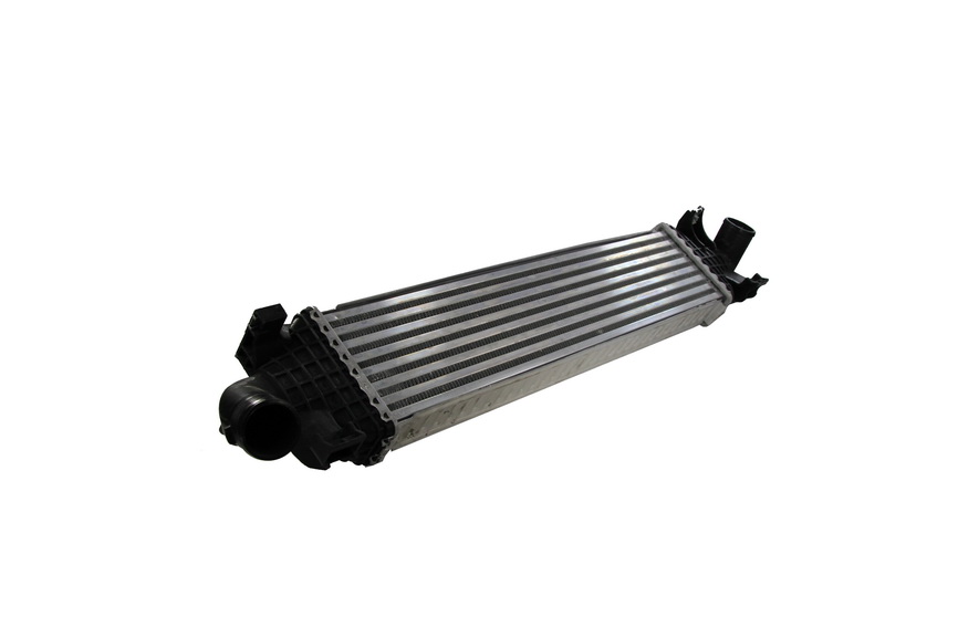 Інтеркулер FORD C-MAX, C-MAX II, FOCUS C-MAX, FOCUS II, FOCUS III, MONDEO IV, S-MAX  MAZDA 3 1.6D-2.5 10.03-06.19