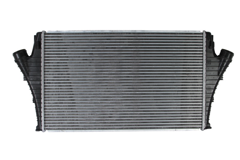Интеркулер OPEL SIGNUM, VECTRA C, VECTRA C GTS 2.0D/2.2D 04.02-08.06