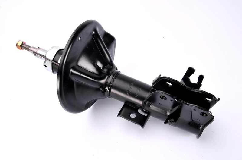 Амортизатор передн Прав VOLVO 850, S40 I, V40  MITSUBISHI CARISMA, L 300 III, L200, PAJERO I 1.6-2.4 01.83-06.06