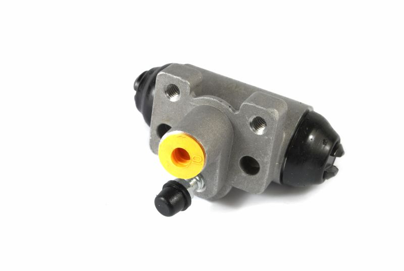 Гальмівний циліндр задн Прав HONDA ACCORD IV, CITY III, CIVIC IV, CIVIC V, CR-V I, CRX III, DOMANI, HR-V  MITSUBISHI SPACE 1.2-2.4 10.87-