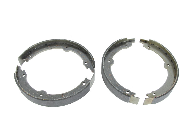 Гальмівна колодка TOYOTA LAND CRUISER 200, TUNDRA 4.5D/4.7/5.7ALK 11.06-