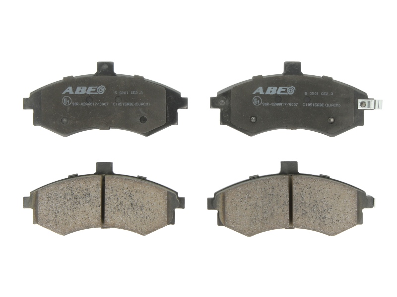Комплект тормозных колодок передн , HYUNDAI ELANTRA III, MATRIX  KIA CERATO I 1.5D-2.0D 06.00-08.10