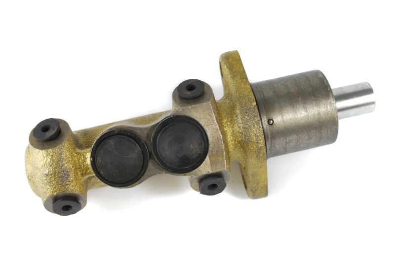 Головний гальмівний циліндр (20,6мм) CITROEN BX  PEUGEOT 205 I, 205 II, 505  RENAULT 19 I, 19 I CHAMADE, 19 II, 19 II CHAMADE, 19 II/HATCHBACK, MEGANE I, THALIA II, THALIA III 0.9-2.2 06.82-