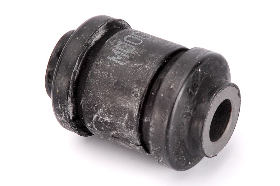 Сайлентблок переднего рычага (передний) (14,2x37x37/59,5 мм) CITROEN C4 AIRCROSS, C-CROSSER, C-CROSSER ENTERPRISE; MITSUBISHI ASX, LANCER VIII, OUTLANDER II 1.5-3.0 11.06-