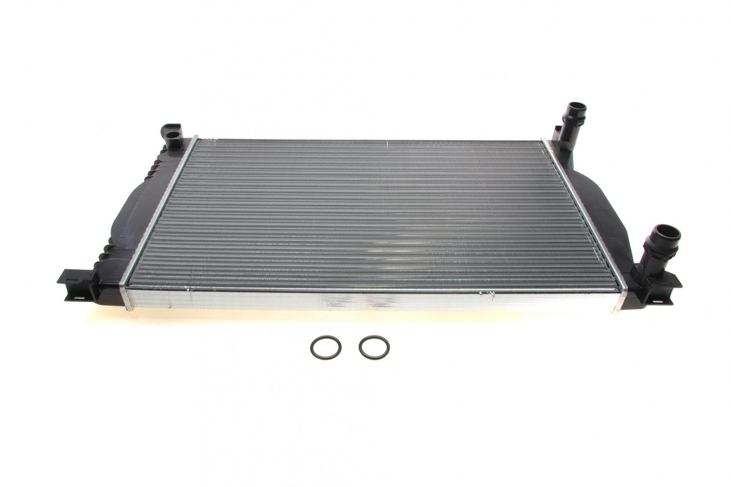 Радіатор двигуна AUDI A4, A6 SEAT EXEO, EXEO ST 1.6-2.0D 11.00-