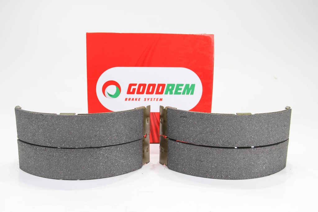Тормозные колодки зад. L200/Strakar/L400/Space Gear 94-07 SKU:RM1334