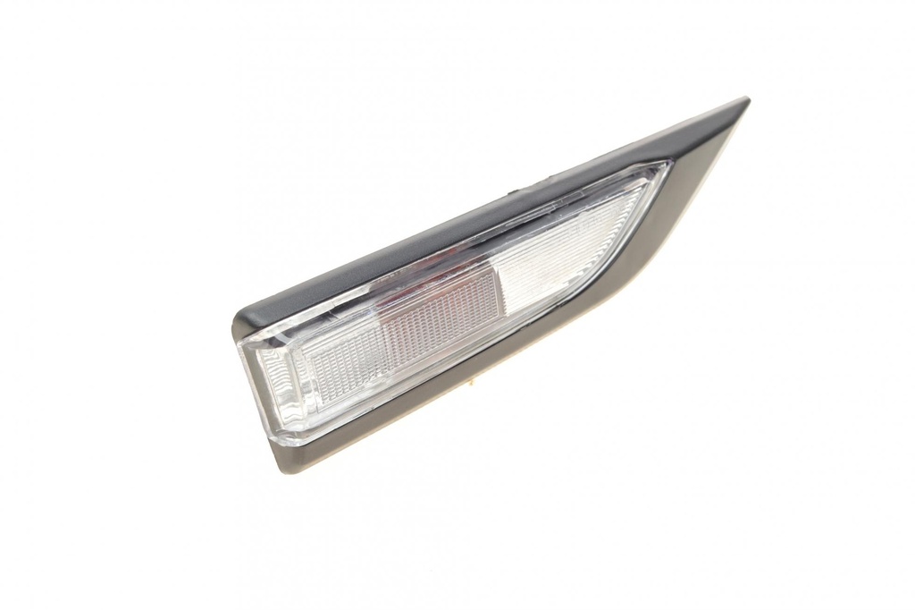 Повторитель поворота на крыло VW T6 15- (R) (BLACK)