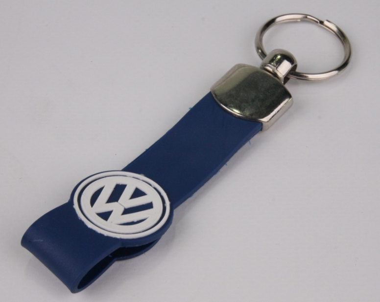 Брелок VW силіконовий синій