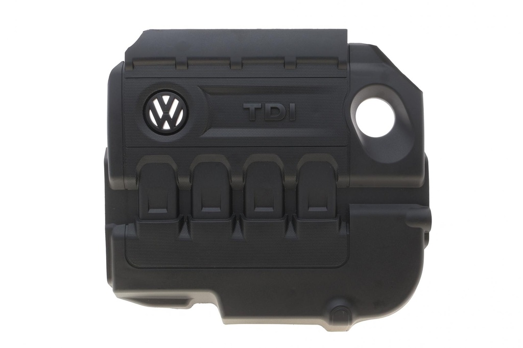 Крышка двигателя VW Passat B8 2.0 TDI 14-