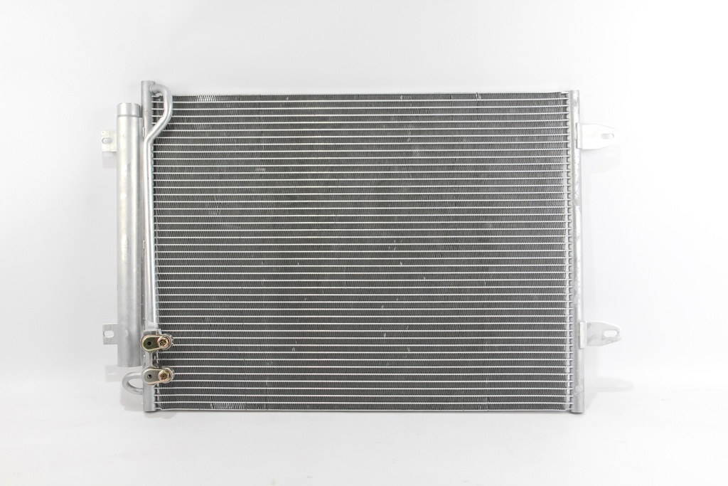 Радіатор кондиціонера Passat 1.6-2.0/1.6D-2.0D 05-16