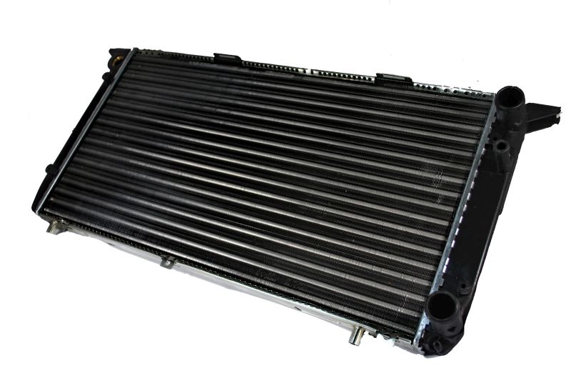 Радіатор двигуна (мкпп) AUDI 80 B2, 80 B3, 80 B4, CABRIOLET B3, COUPE B3 1.6-2.0 08.78-