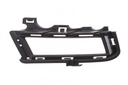 Вставка бампера (під протитуманку) VW Golf VII 12-20 (R)
