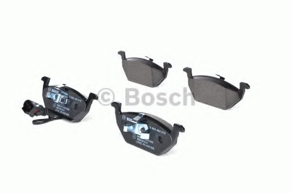 Комплект гальмівних колодок (передніх) Audi A3/Skoda Octavia 96-13/Fabia 99-/VW Caddy/Golf 96-15 (+датчик)