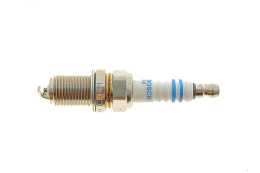 [0 242 229 660] Свеча зажигания FR8DCXE 1.1 DAEWOO LANOS, HYUNDAI i30 Toyota RAV 4 2.0 4WD/2.4 VVTi 00-