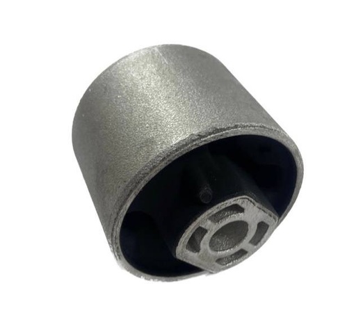 [INF10.0319] Сайлентблок важелі Volkswagen Passat (06-) Golf (04-13)/Audi Q3 (18-18)/Skoda Octavia (08-13), Supe