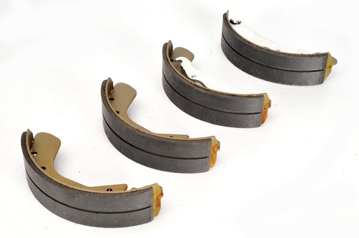 [06800] Комплект задних барабанных тормозных колодок CHEVROLET EPICA, LACETTI, NUBIRA; DAEWOO ESPERO, LACETTI, LANOS, NEXIA, NUBIRA; FSO LANOS; OPEL ASTRA F, ASTRA F CLASSIC, ASTRA G 1.2-2.5 08.84-