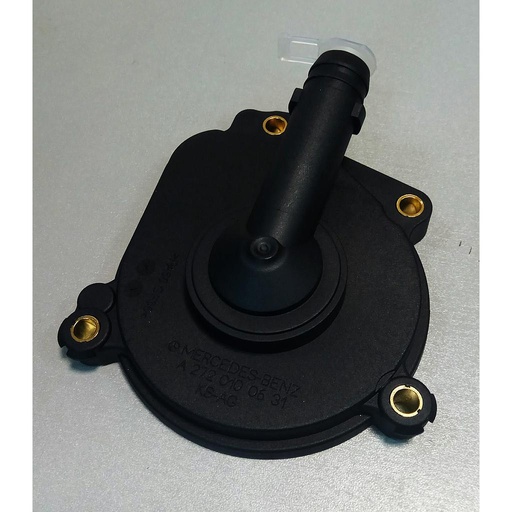 [A 272 010 06 31] Крышка сепаратора (маслоотделителя) Mercedes C230 C280 C300 C350 CL550