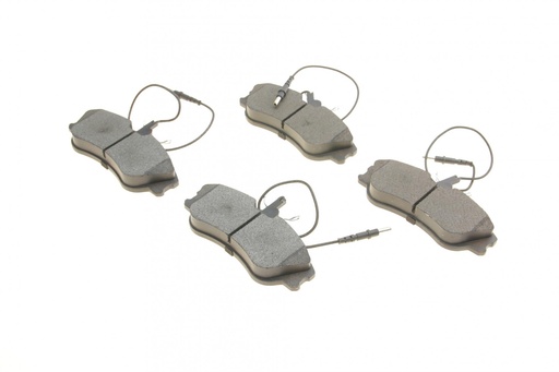 [209067] Колодки гальмівні (передні) Citroen Berlingo/Peugeot Partner 96- (Lucas) (з датчиками)