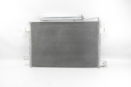 [RH0166] Радіатор кондиціонера W169/W245 04-12