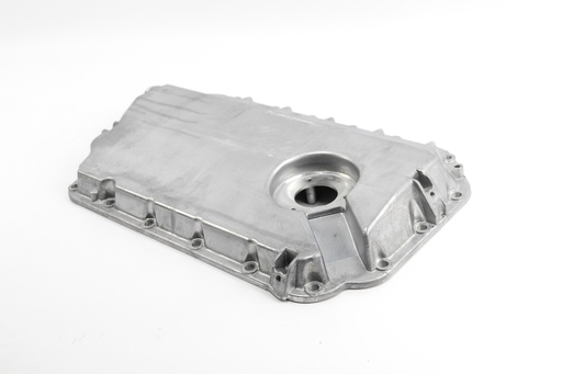 [RX0153] Масляный поддон A4/A6/Passat 2.4-2.8i 96-05 (с отверстием)
