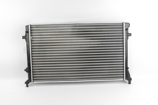 [RH0143] Радіатор води Caddy III 2.0SDI/1.4i/1.6i /Golf/Octavia (+/- AC) (650x398x26)