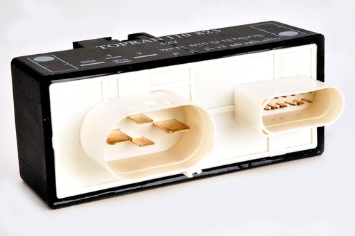 [110 825] Блок управления вентилятора радиатора Skoda Octavia (97-11)/VW Golf (98-06)/Audi A3 (97-03)/Seat Leon (00-06)