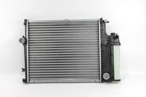 [RH0330] Радіатор охолодження двигуна BMW 5 E34 2.0/2.5i MT +AC
