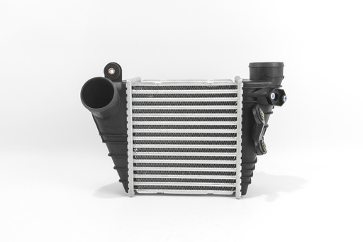 [RH0336] радіатор інтеркулера а AUDI A3/OCTAVIA/GOLF 1.8-1.9 TDI 96-10
